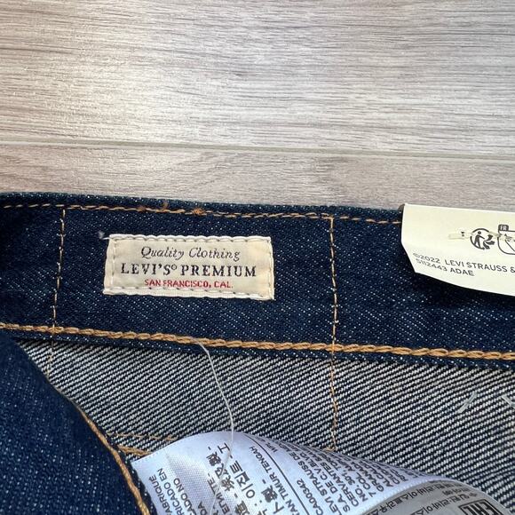 Levi's Premium 501 '93 Straight Fit Men's Dark Wash Jeans Size W36 L34 - Picture 9 of 14